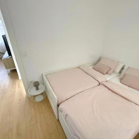 Acojedor Piso Cerca Del Metro Apartment Cornellà de Llobregat Exterior foto