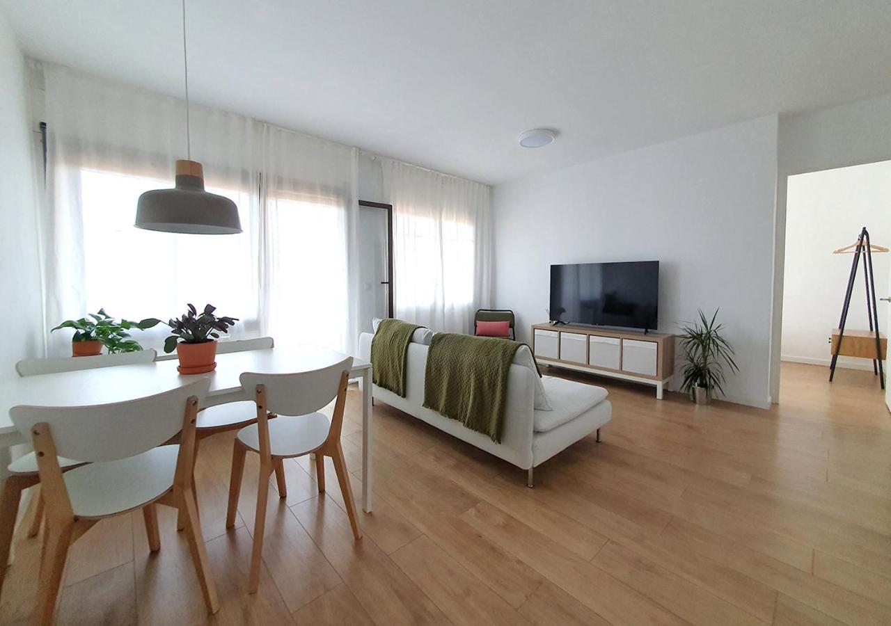 Acojedor Piso Cerca Del Metro Apartment Cornellà de Llobregat Exterior foto